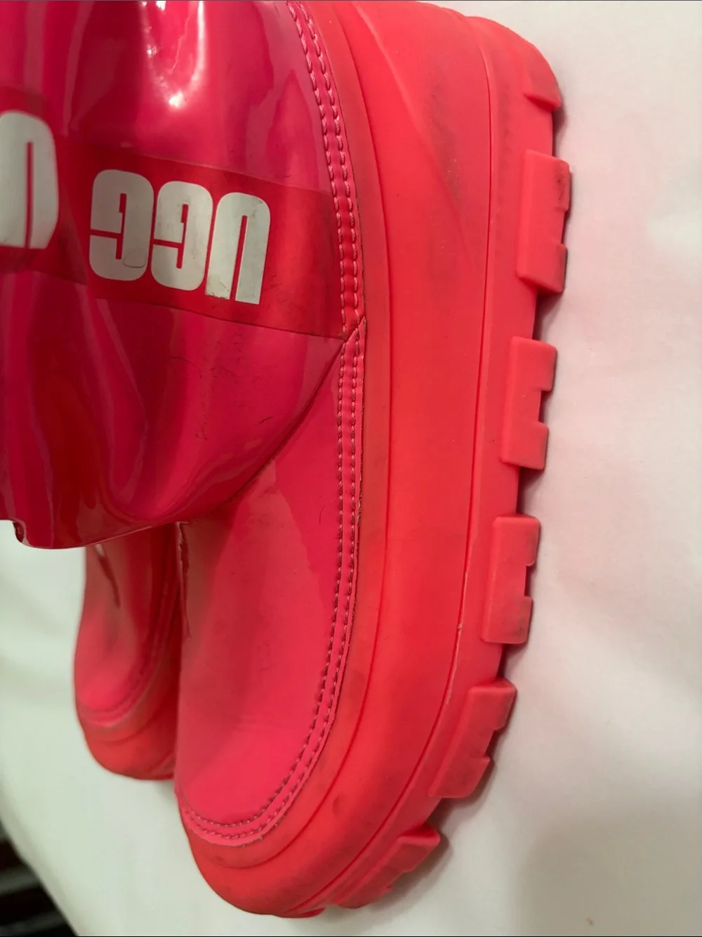 UGG Classic Brellah Mini boots Size 5